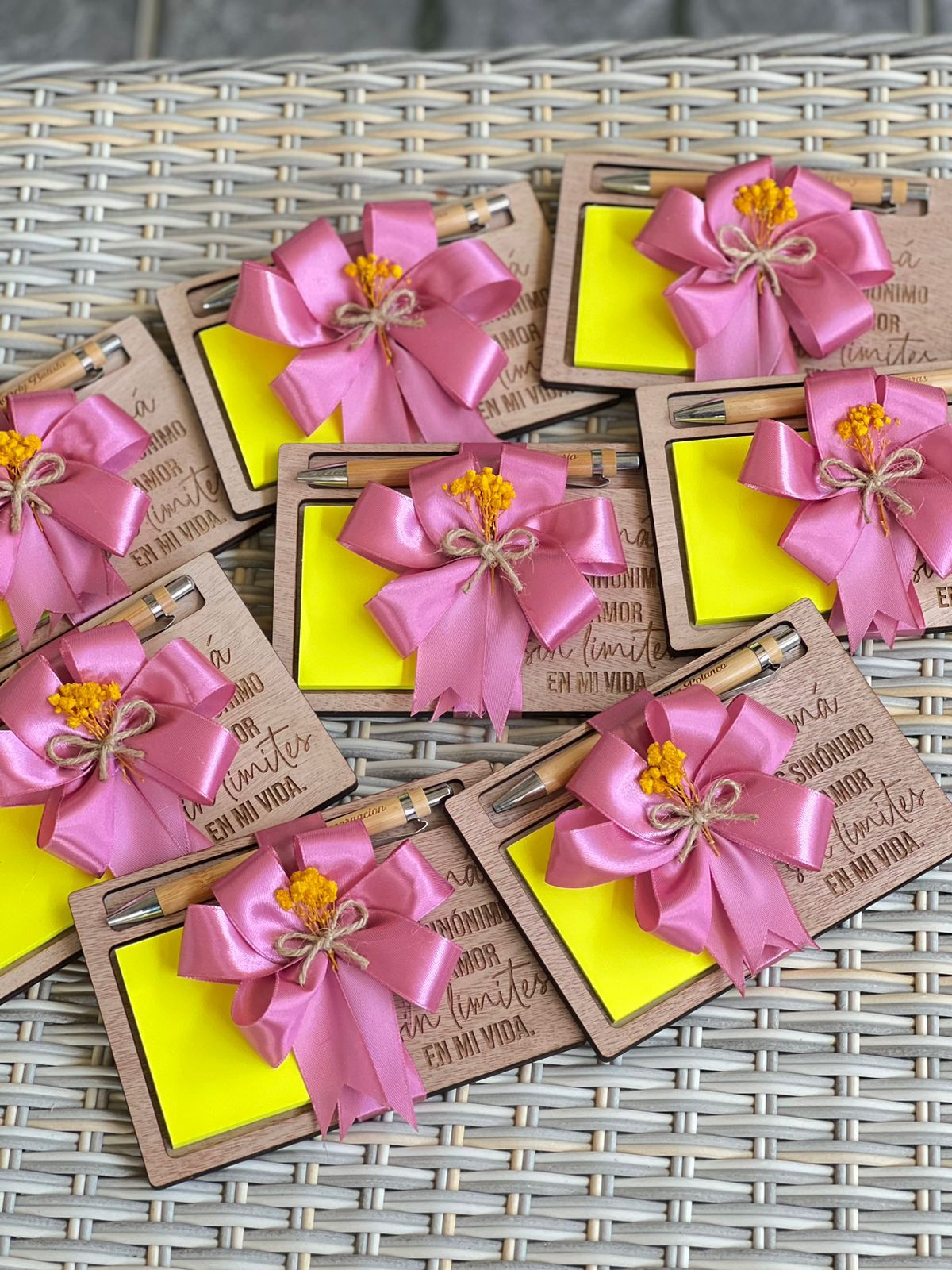 Set de porta postit y lapicero personalizado