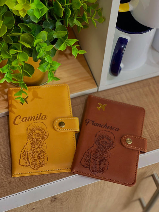 Porta pasaportes con broche personalizados