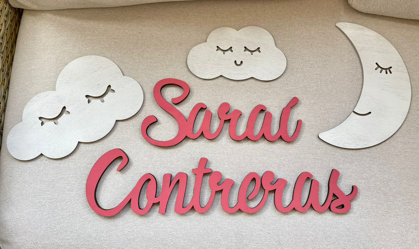 Nombres en madera para habitación de bebe