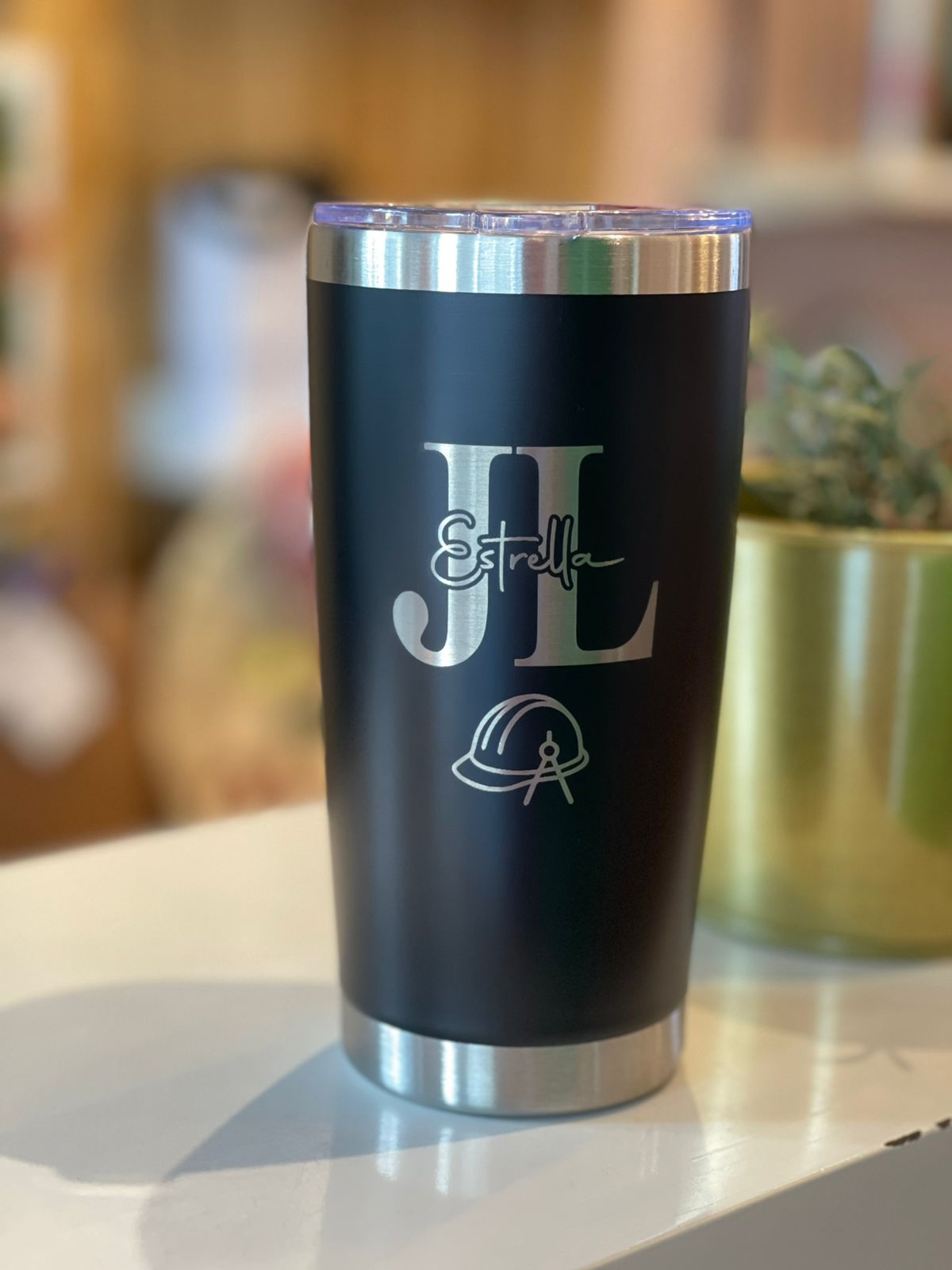 Car tumbler negro grabado personalizado