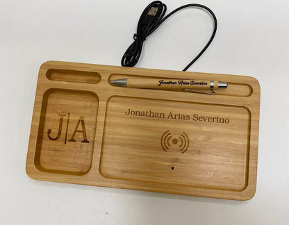 Estación de carga en madera portátil personalizado