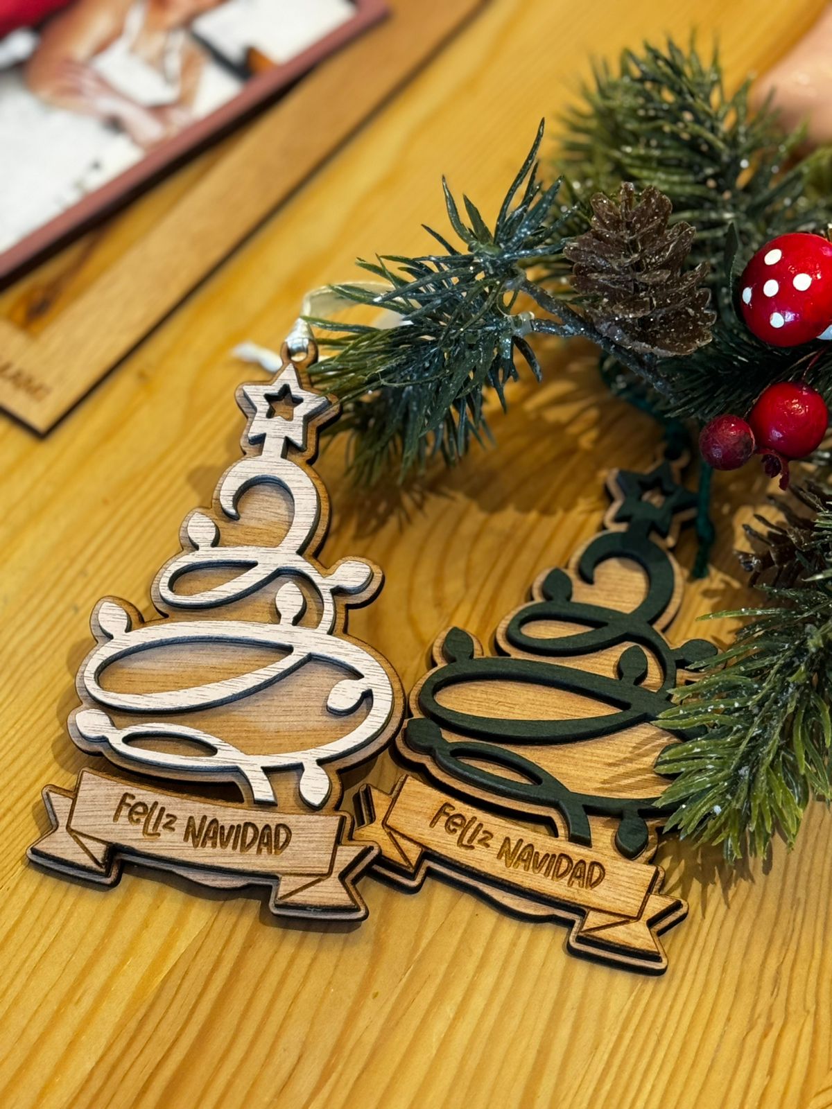 Ornamento en forma árbol