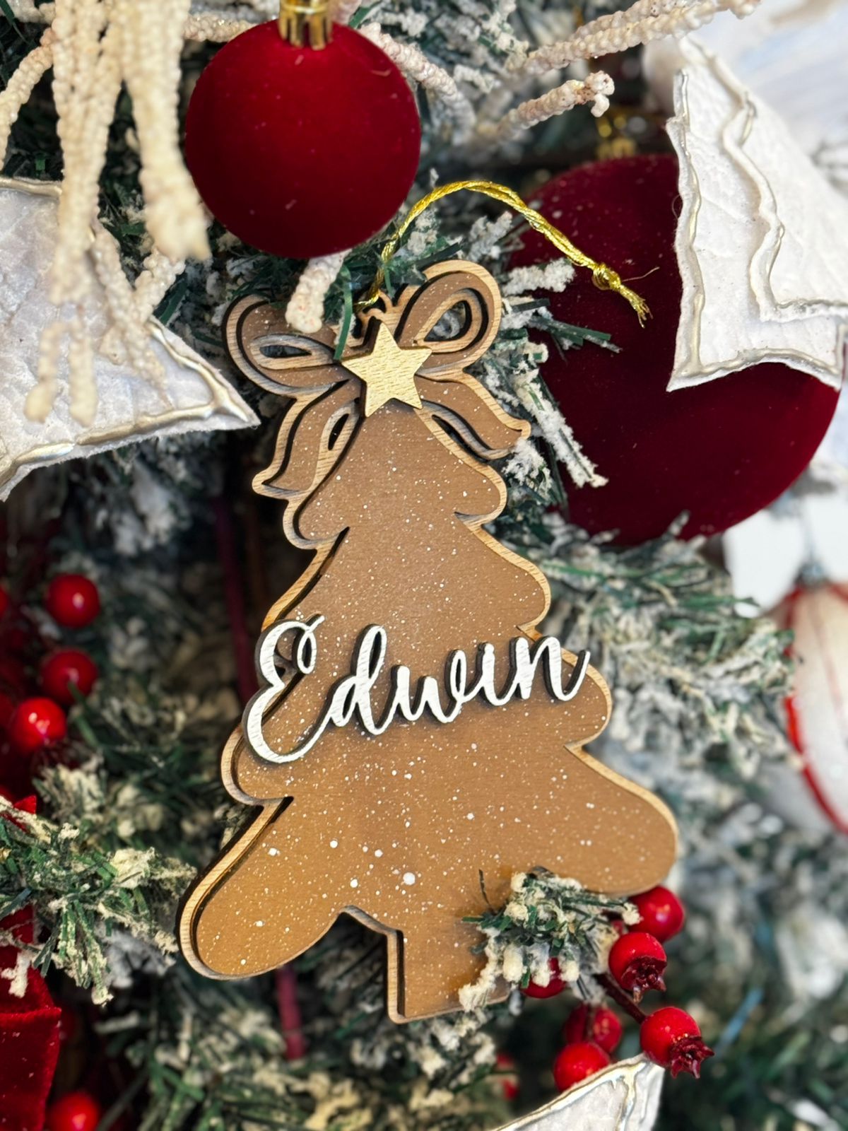 Ornamento en forma de pino