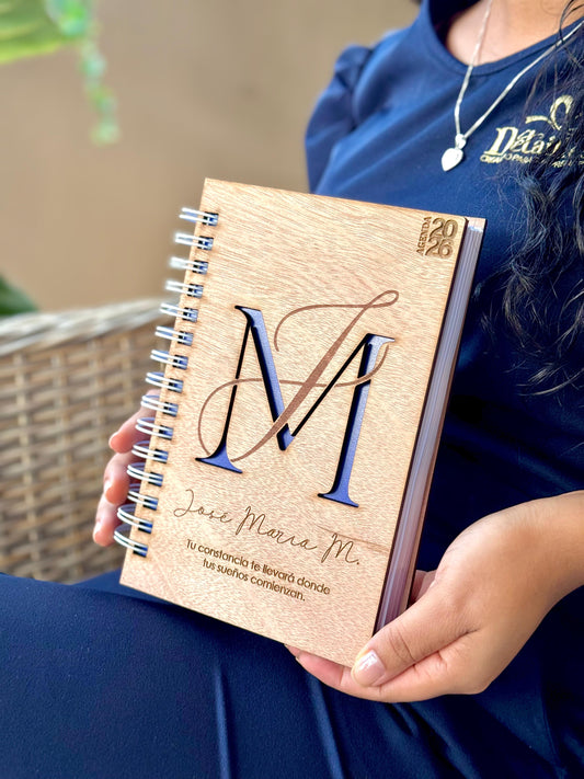 Agendas 2026 con portada en Madera