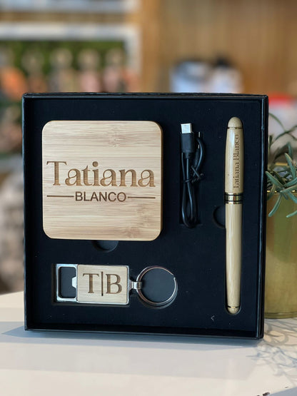 Set de lapicero, llavero y cargador portátil personalizado