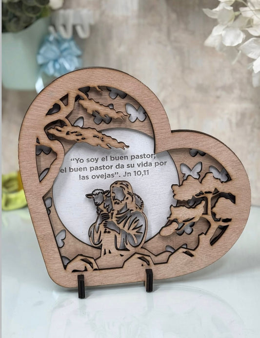 Retrato en madera en forma de corazón con mensaje