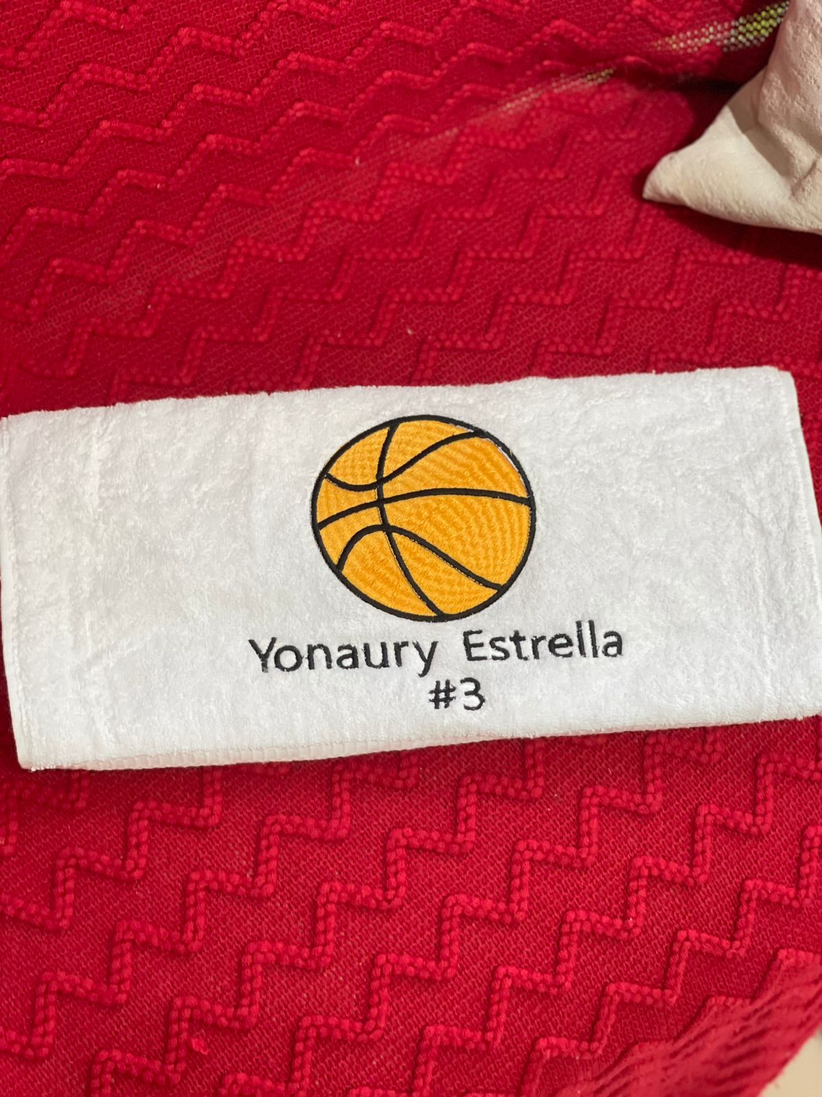 Toalla de mano bordada personalizado