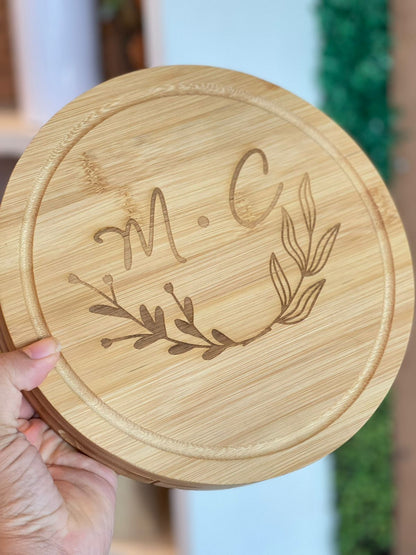 Tabla de quesos personalizado de 4 piezas.
