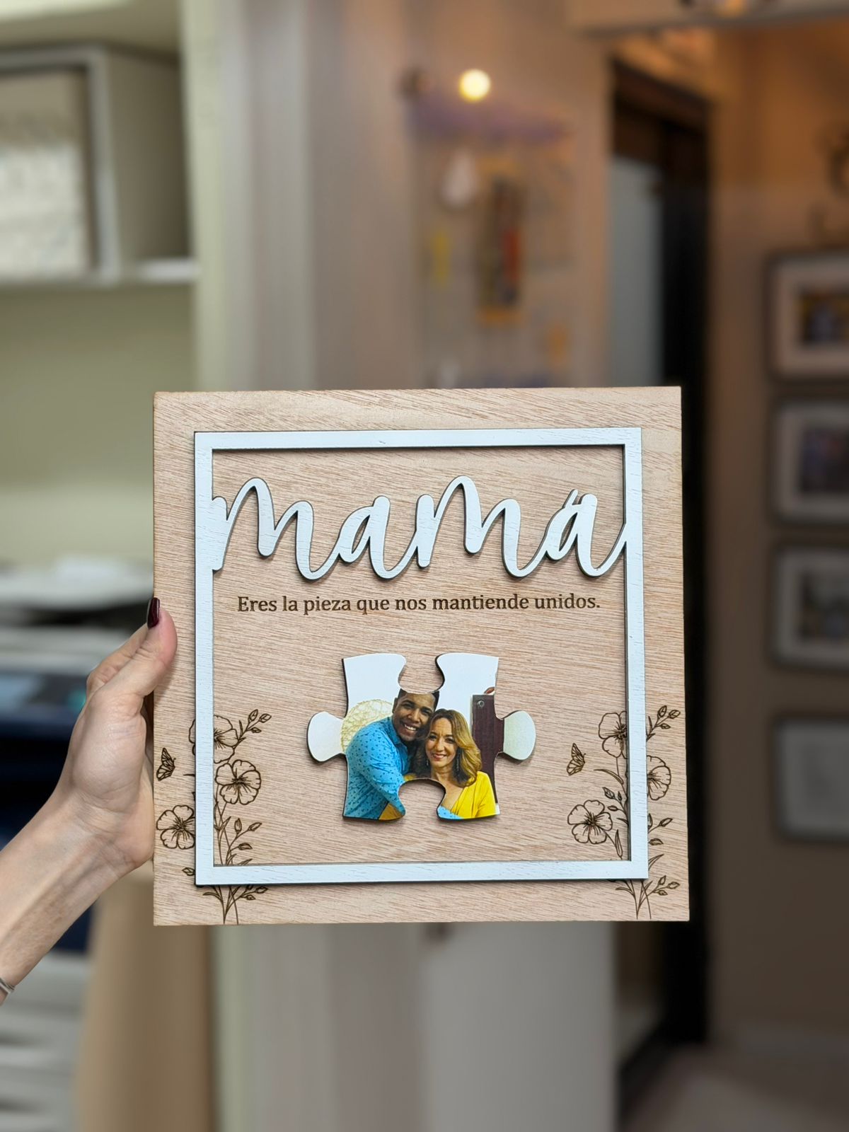 Cuadro en madera de Mamá, eres la pieza.