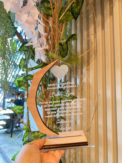 Reconocimientos en acrílico y madera personalizado