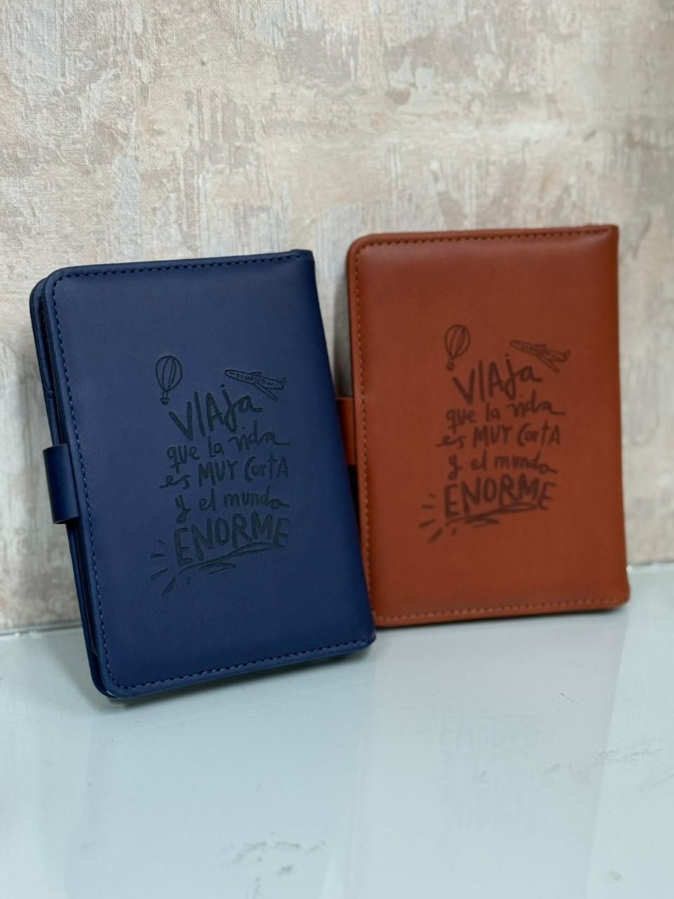 Porta Pasaporte PREMIUM personalizado