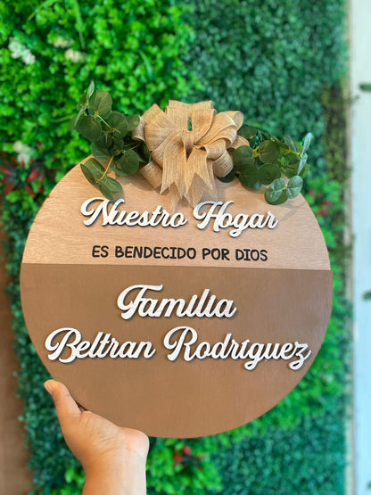 Adornos en madera para puertas de casa personalizado