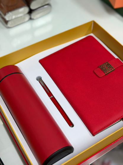 Combo ejecutivo personalizado de termo, lapicero y libreta.